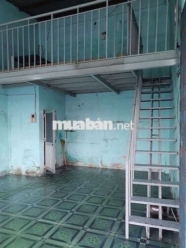 Cho thuê mặt bằng (2 mặt tiền) QL1A và đường hẻm 10m