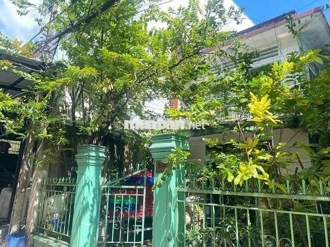 BÁN NHÀ PHƯỜNG TRUNG MỸ TÂY DT 130M2 ĐƯỜNG TÔ KÝ ĐỐI DIỆN CÔNG VIÊN