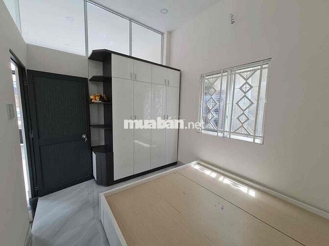 🏡Cho thuê Nhà mặt tiền  đường Phạm Thế Hiển, phường 6, Quận 8,  xe hơi