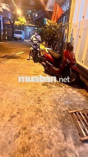 BÁN NHÀ MẶT TIỀN ĐƯỜNG S QUẬN 4-47M2 3TẦNG -5.5x8. - HC - Cạnh CV -15T