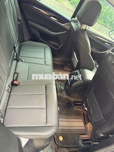 E cần bán bmw x3 sDrive20i - sx 2024