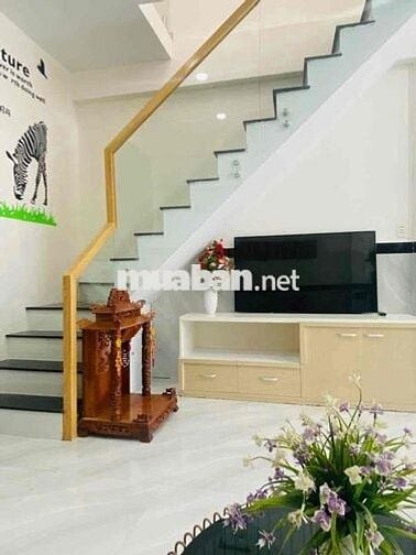 🏡Cho thuê Nhà mặt tiền  đường Phạm Thế Hiển, phường 6, Quận 8,  xe hơi