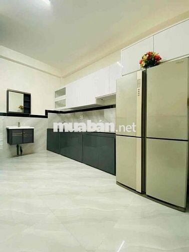 🏡Cho thuê Nhà mặt tiền  đường Phạm Thế Hiển, phường 6, Quận 8,  xe hơi