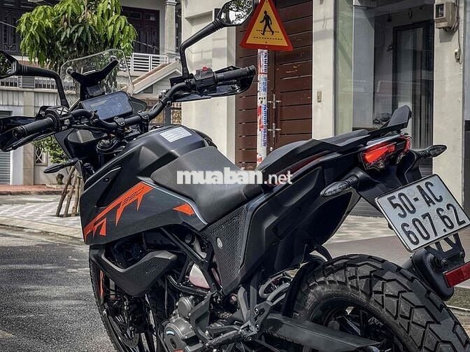 cần bán Ktm Adv390, có nhận giao lưu xe.