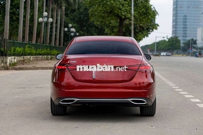 E cần bán mercedes C200 Avantgarde Plus - sx 2023