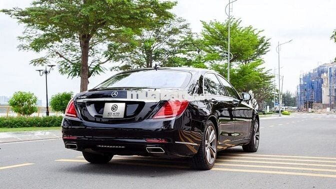 Mercedes Benz S Class 2013 S500L - 90000 km