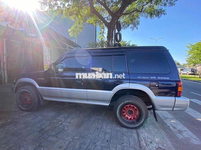 Mitsubishi Pajero 2000 3 - 123456 km