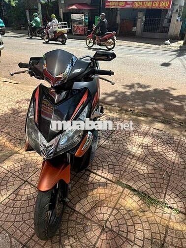 honda Airbale Fi 2010 cam đen- lên thái