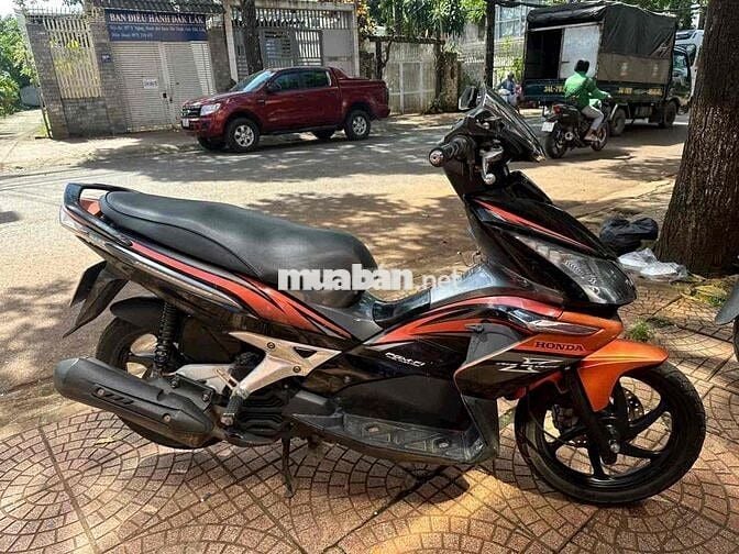 honda Airbale Fi 2010 cam đen- lên thái
