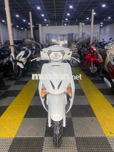 Lead đẹp, máy êm thì thầm bao vọt biển SG