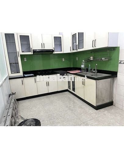 Hẻm xe hơi. Trần Qua diệu. F14. Q3. DT: 4,8x15m. KC4 Tầng giá 10,8 tỷ