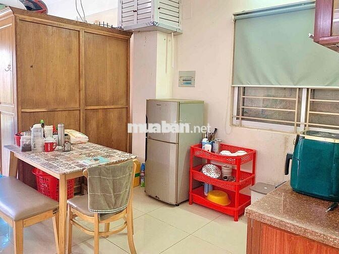 Tìm 2 Nam Ở Ghép Phòng Có Sẳn 2 Nam Sinh Viên Gần Trường TDTU, OU