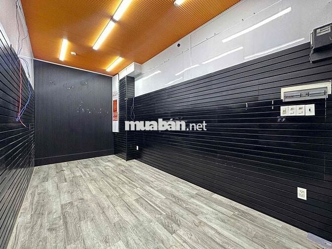 Mặt bằng riêng biệt Trần Nhân Tôn Q10 vỉa hè 5m ngay ngã 7 Lý Thái Tổ