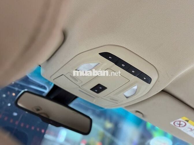 VinFast Lux A Premium 2.0 AT 2020