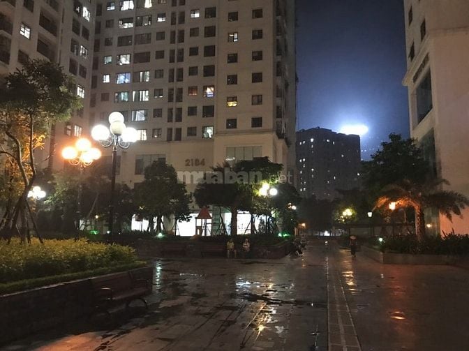 CC cho thuê 136m2 cửa hàng, cafe và CCCC 66m2/2pN tại 234 Phạm V Đồng