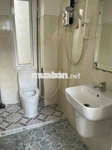 Cho thuê nhà nguyên căn Bình Triệu, Bình Thạnh. Đh Kinh tế Luật