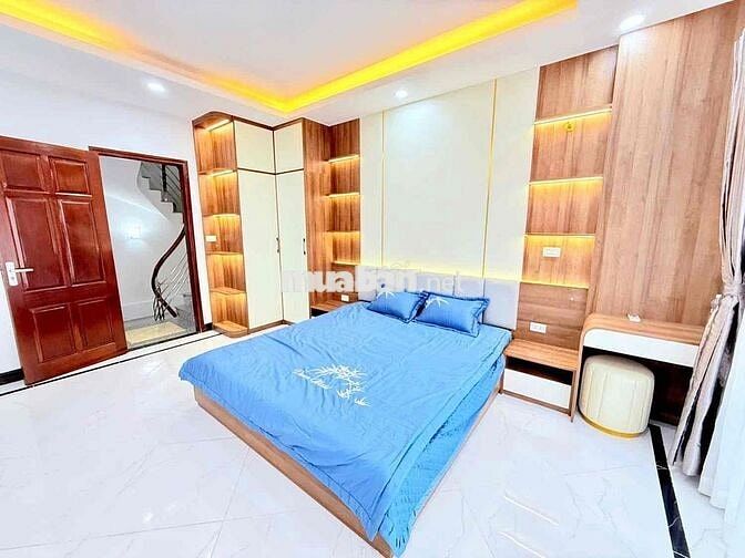 Giá Đầu Tư, ngay BX Mỹ Đình, 35m 5 Tầng, nhà mới full đồ,2 mặt thoáng