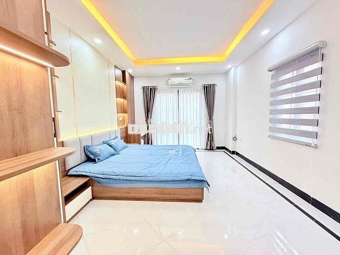 Giá Đầu Tư, ngay BX Mỹ Đình, 35m 5 Tầng, nhà mới full đồ,2 mặt thoáng