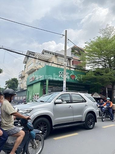 CÁCH 1 CĂN RA MẶT TIỀN ĐƯỜNG 6m THÔNG GIÁP TÂN PHÚ CHỈ NHỈNH 5 tỷ 