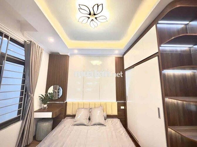 ✅ Bán nhà Ngõ Quỳnh – 35m² – 5 tầng – MT 5.3m – Ô tô – Kinh doanh – 8.