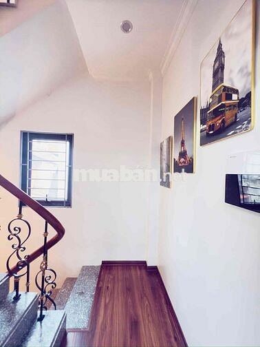 ✅ Bán nhà Ngõ Quỳnh – 35m² – 5 tầng – MT 5.3m – Ô tô – Kinh doanh – 8.