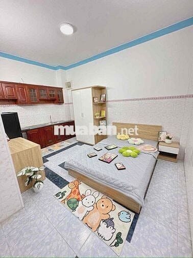 Studio cửa sổ lớn full nội thất siêu mới sạch sẽ sát bên quận 5