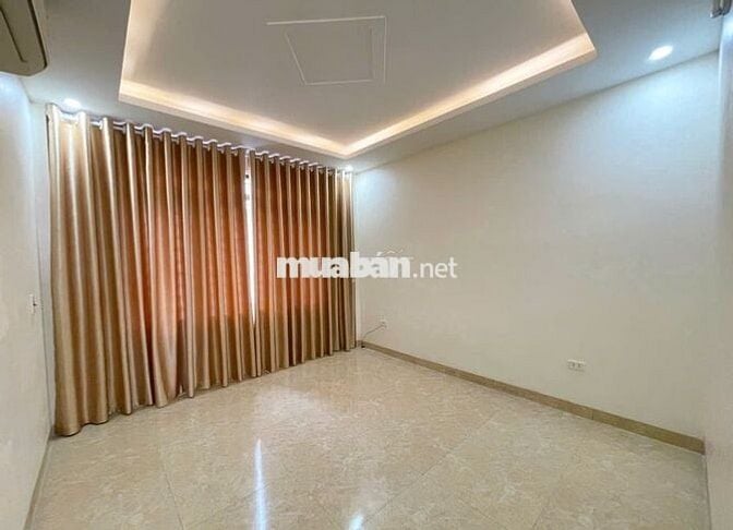 NHÀ 4T*31M2 FULL NỘI THẤT- ÔTÔ ĐỖ CỔNG- GẦN ĐƯỜNG QL6- GIÁ CHỈ 3,35 TỶ