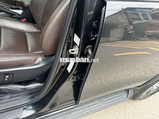 Toyota Fortuner 2.7V 4x2AT cuối 2017. Xe Đẹp Lắm
