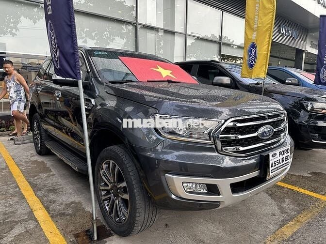 Ford Everest Titanium 2018, bảo hành 2026, vay 75%