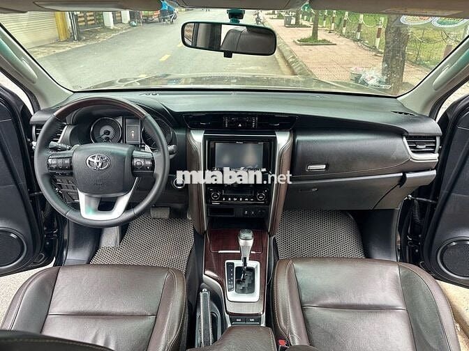 Toyota Fortuner 2.7V 4x2AT cuối 2017. Xe Đẹp Lắm