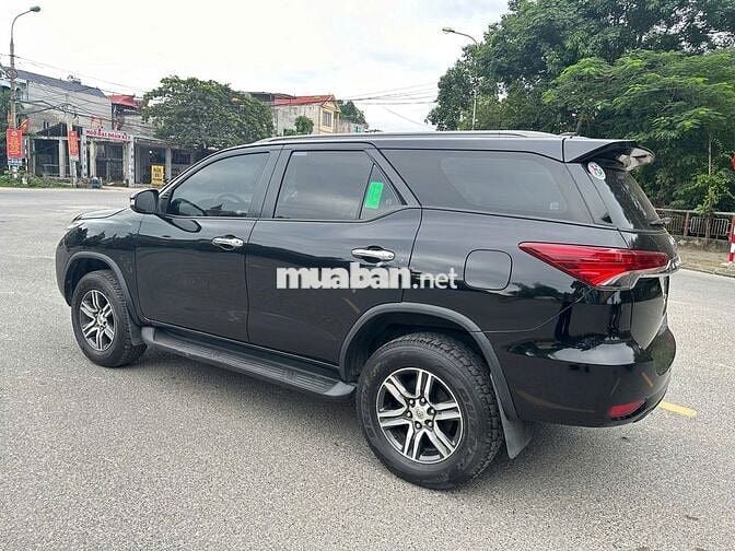 Toyota Fortuner 2.7V 4x2AT cuối 2017. Xe Đẹp Lắm