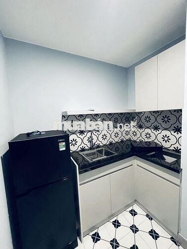 Cho thuê Căn hộ  ở Ngọc Lâm, gần cầu Chương Dương, 2N1K full đồ 8tr