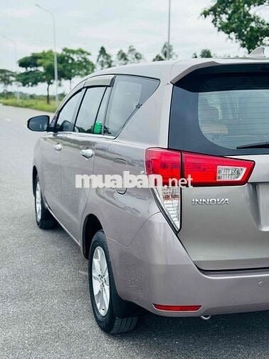 Toyota Innova 2018 2.0E MT