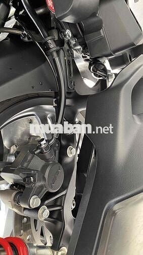 SH 160i ABS phiên bản Sport xám xi măng