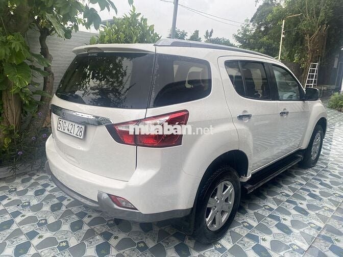 Isuzu Mu X 2016 3.0 4X2 AT - 160000 km
