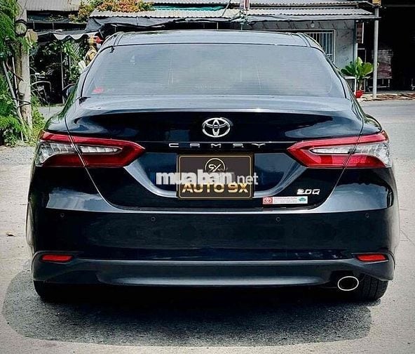 🚘 Toyota Camry 2.0Q Model 2022 - 1 Chủ mua mới