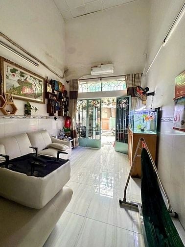 Bán nhà 1/ đường Nguyễn Duy Trinh giá 5,3 tỷ. BTT. TPHCM