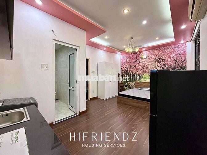 CĂN HỘ DỊCH VỤ DẠNG MỚI 100% 1PN BAN CÔNG CỬA SỔ SÁT CẦU NVC Q5 Q8