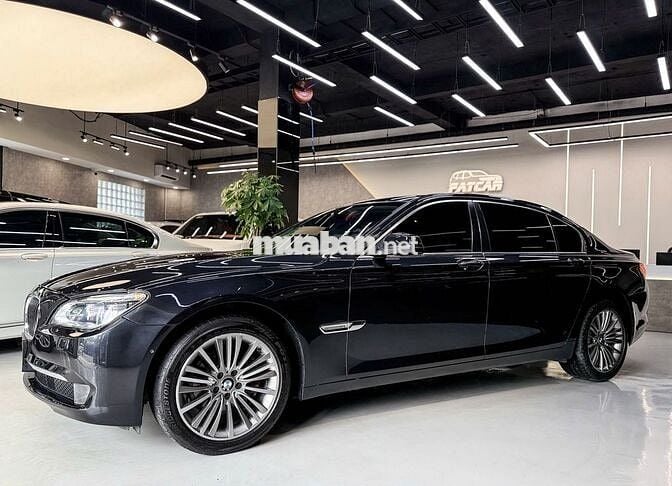 BMW 730Li 2011 - 98000 km