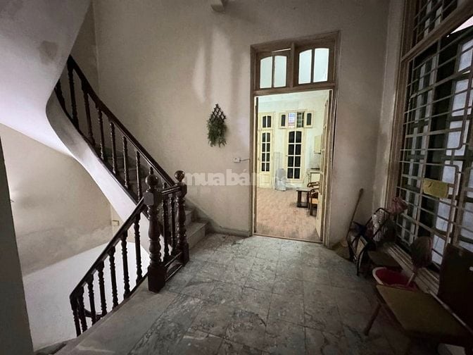 BÁN NHÀ VÂN HỒ – VIEW CÔNG VIÊN THỐNG NHẤT – LÔ GÓC 3 THOÁNG 