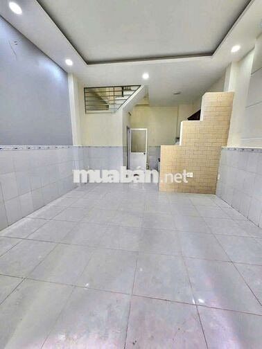 Cho Thuê Nhà 1 Trệt 2 Lầu 3PN 3WC Hẻm Trần Xuân Soạn - Tân Hưng