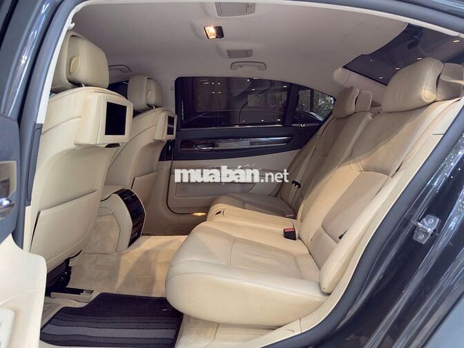 BMW 730Li 2011 - 98000 km