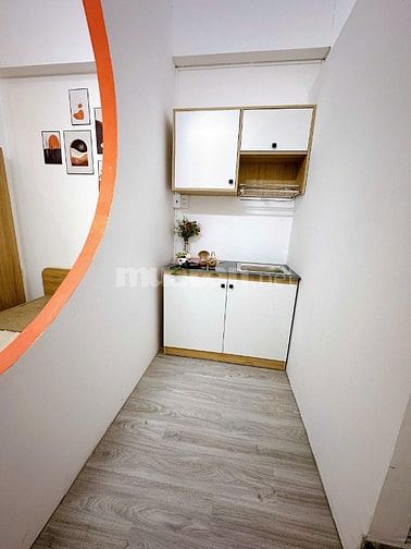 [CHÍNH CHỦ] 5.9TR/Tháng – 1PN RIÊNG + BẾP – Q.1 (HẺM XE TẢI) – Gần ĐH 