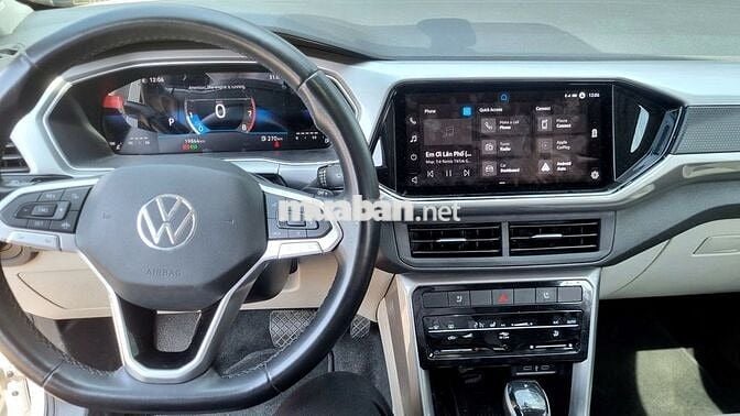 Volkswagen T-Cross 2022 Luxury 1.0 AT - 30000 km