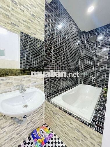 NHÀ ĐẸP 3 TẦNG- GẦN CÔNG VIÊN – NHỰA 5M THÔNG– 4.X TỶ- TÂN CHÁNH HIỆP