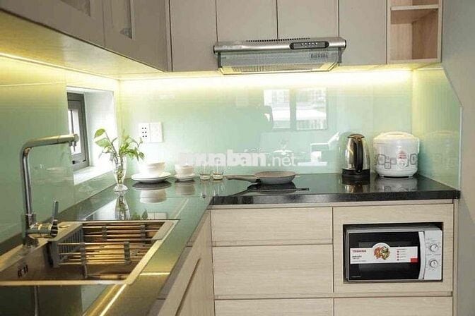 Cho thuê căn hộ 1 phòng ngủ ngay Khuê Mỹ