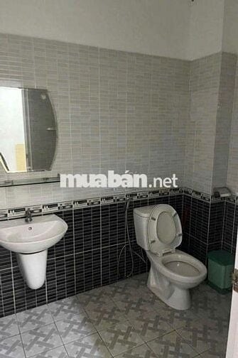 Cho thuê nhà nguyên căn.Đường Lê Văn Duyệt.Phường 1.Q.Bình Thạnh