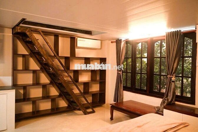 Cho thuê căn hộ dịch vụ giá rẻ mặt tiền đường Lạc Long Quân