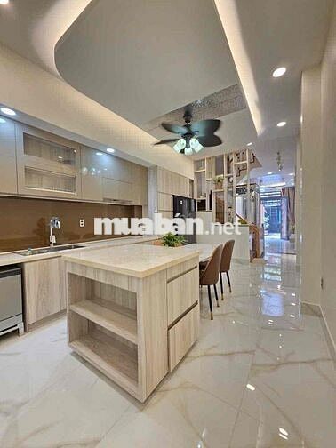 SIÊU PHẨM 5PN Full nội thất - 22B Lê Văn Sỹ - Tân Bình - Thang máy !!