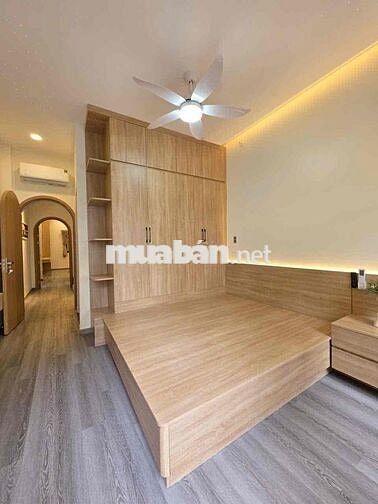 SIÊU PHẨM 5PN Full nội thất - 22B Lê Văn Sỹ - Tân Bình - Thang máy !!